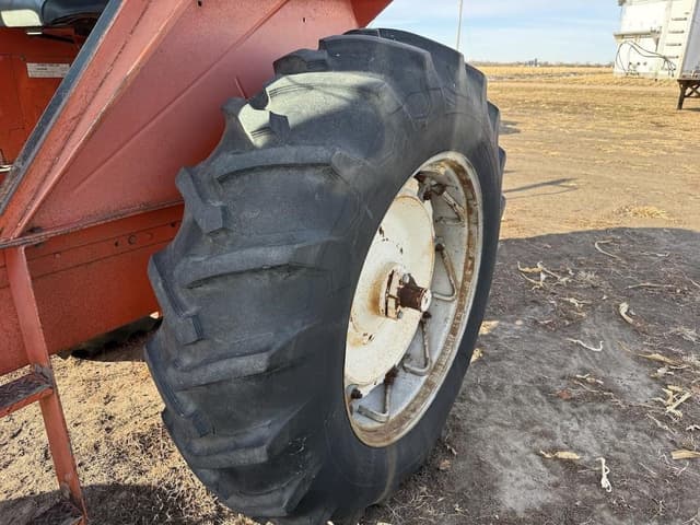 Image of Allis Chalmers 200 equipment image 1