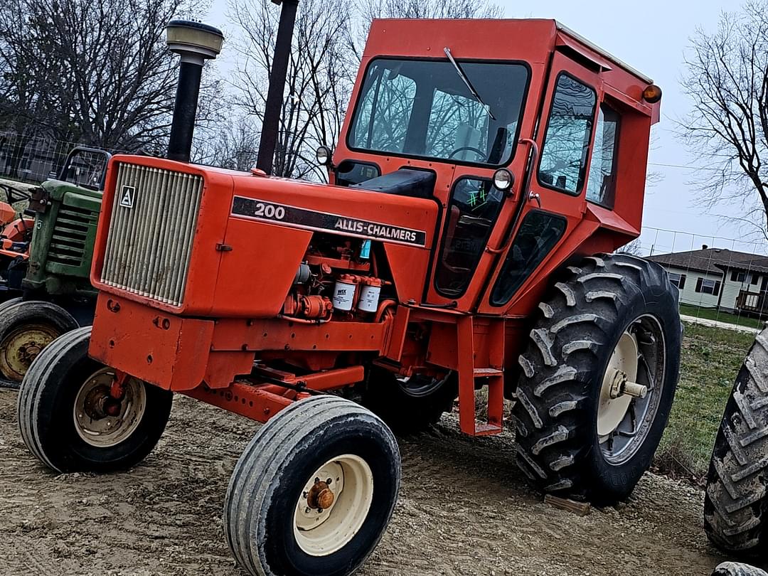 Image of Allis Chalmers 200 Primary image