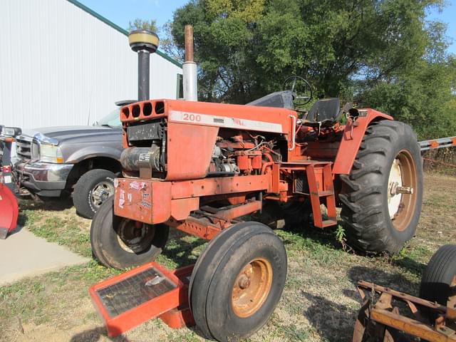 Image of Allis Chalmers 200 equipment image 2