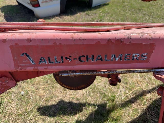 Image of Allis Chalmers 2000 equipment image 3