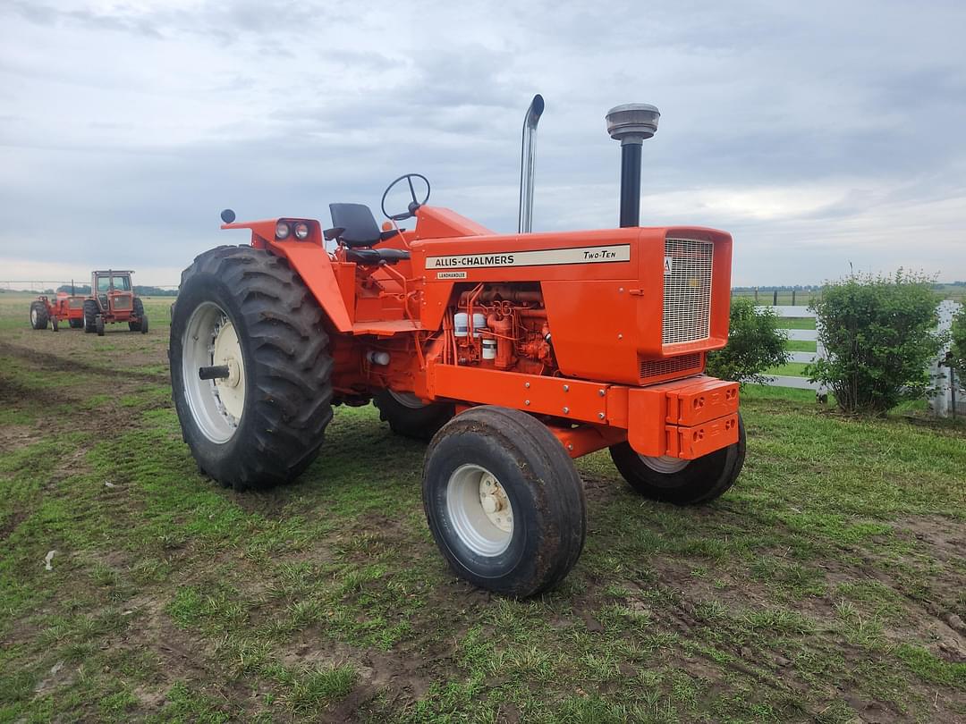 Image of Allis Chalmers 210 Primary image