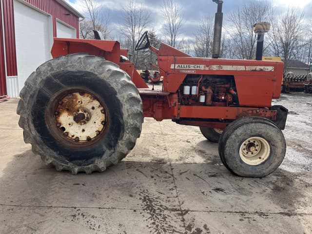 Image of Allis Chalmers 210 equipment image 1