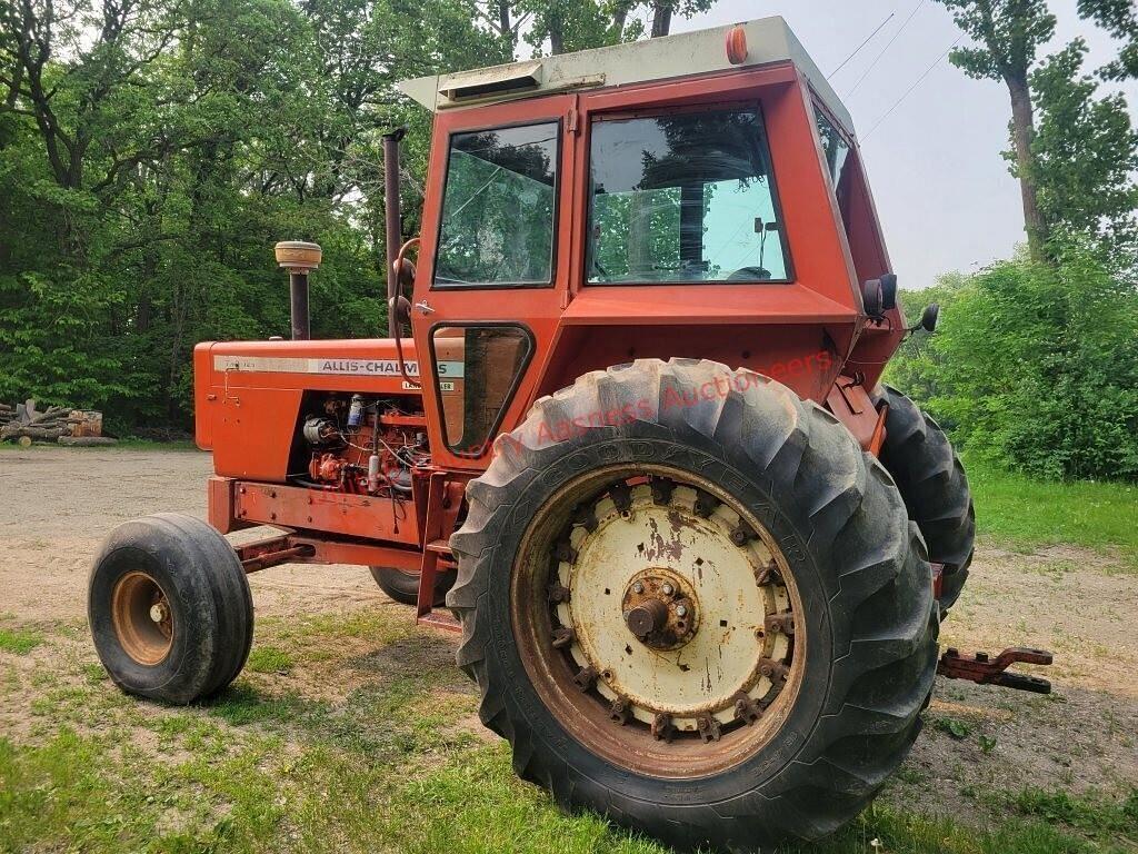 Image of Allis Chalmers 210 Primary image