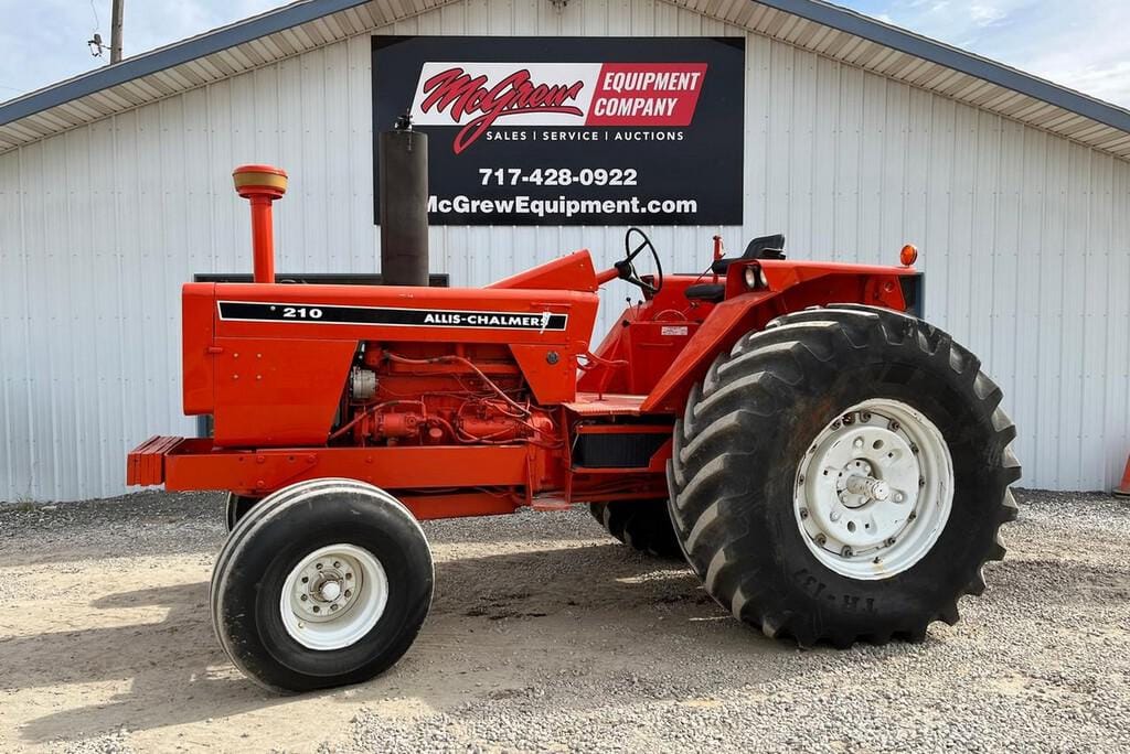 Main image Allis Chalmers 210