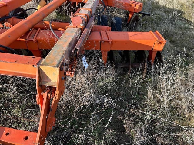 Image of Allis Chalmers 2100 equipment image 3