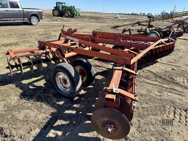 Image of Allis Chalmers 2300 equipment image 3