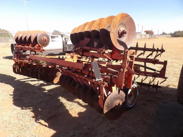 Image of Allis Chalmers 2300 equipment image 2