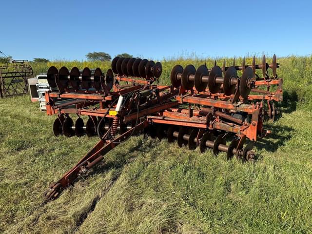 Image of Allis Chalmers 2300 equipment image 1