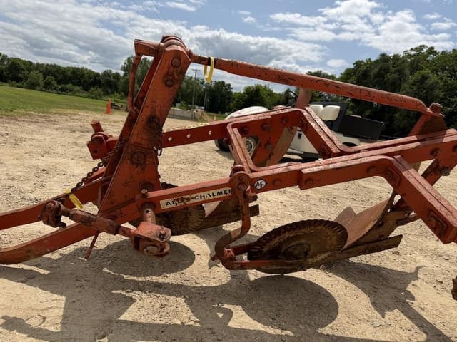 Image of Allis Chalmers 3 equipment image 3