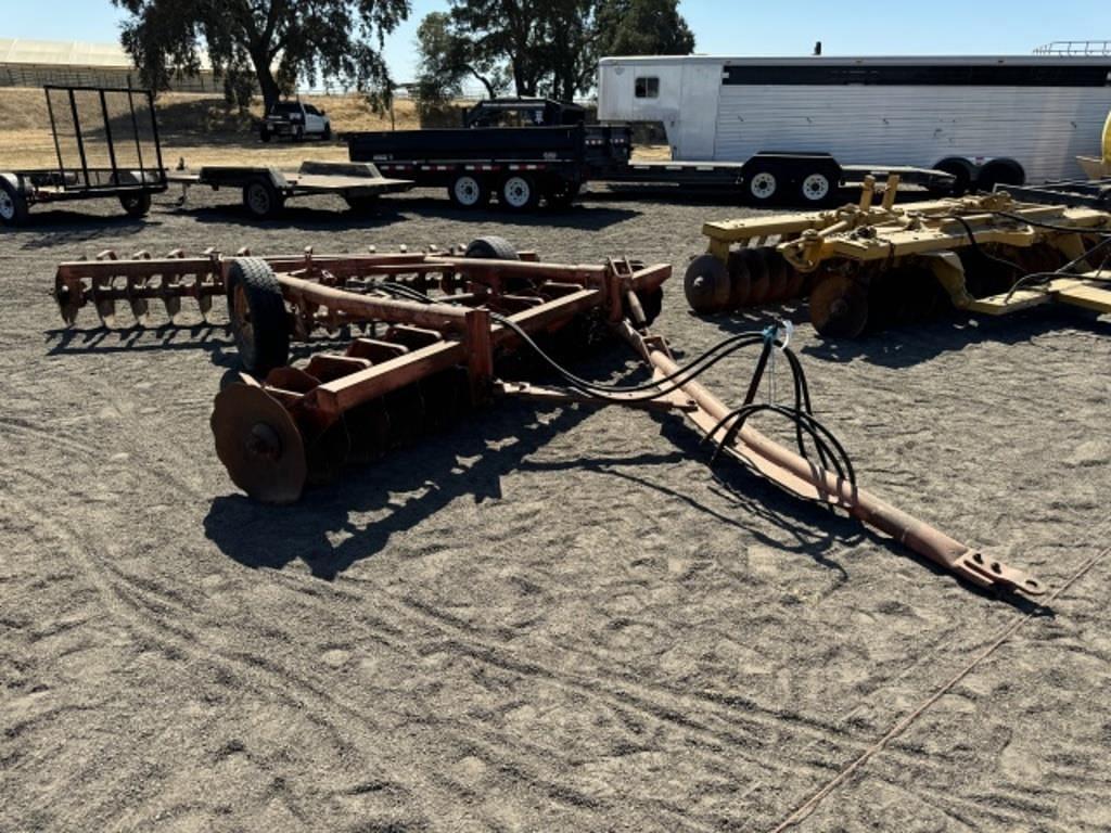 Image of Allis Chalmers 3000 Image 0