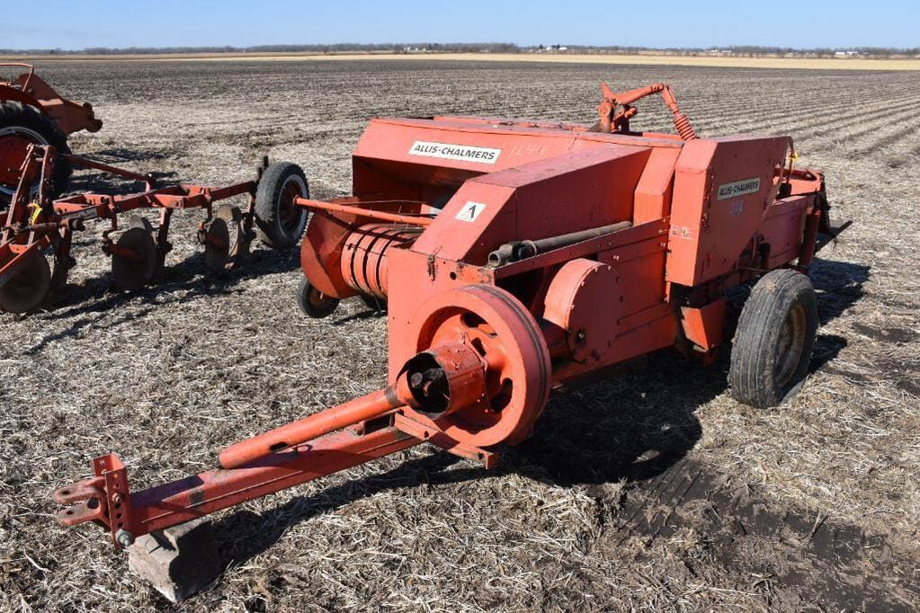 Main image Allis Chalmers 302