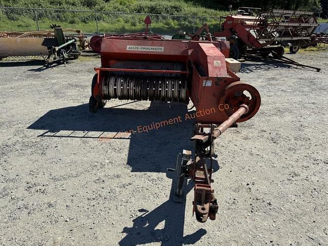 Image of Allis Chalmers 302 equipment image 3