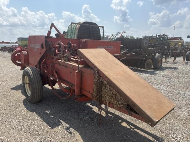 Image of Allis Chalmers 303 equipment image 2