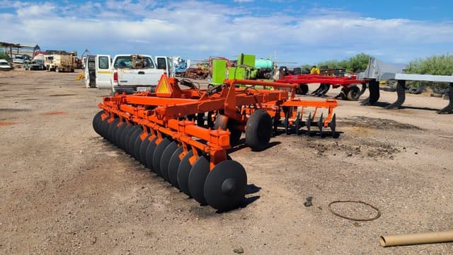Image of Allis Chalmers 3100 equipment image 3