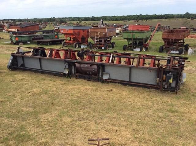 Image of Allis Chalmers 324 equipment image 1