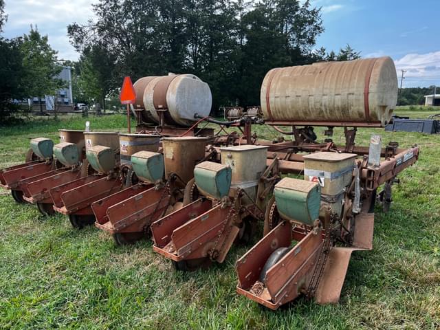 Image of Allis Chalmers 333 equipment image 4