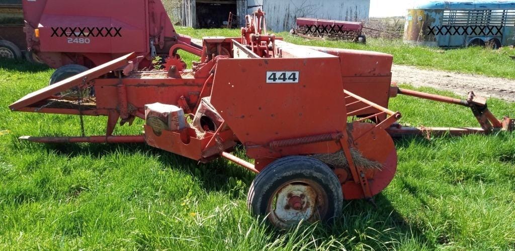 Main image Allis Chalmers 444