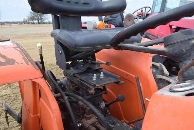 Image of Allis Chalmers 5020 equipment image 4