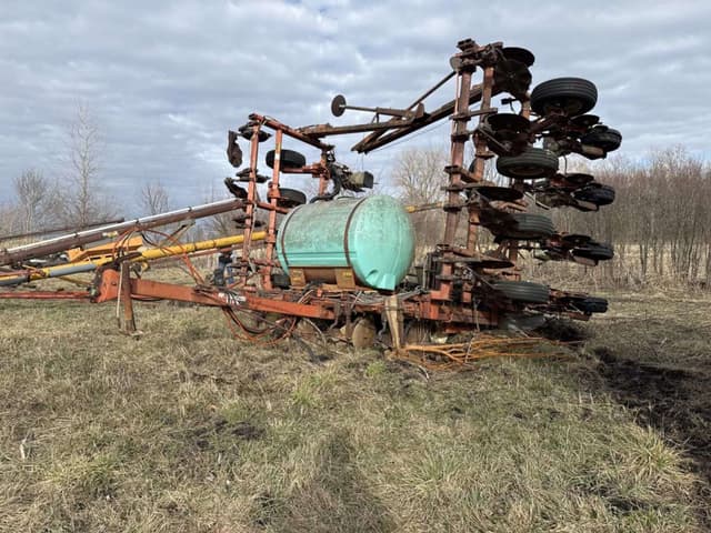 Image of Allis Chalmers 600 equipment image 1