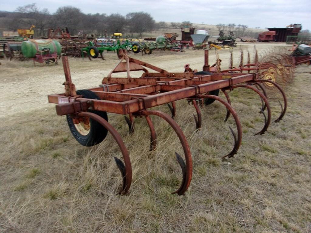 Main image Allis Chalmers 610