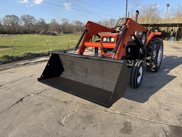 Image of Allis Chalmers 6140 equipment image 4