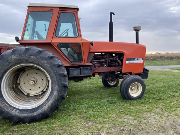 Main image Allis Chalmers 7000