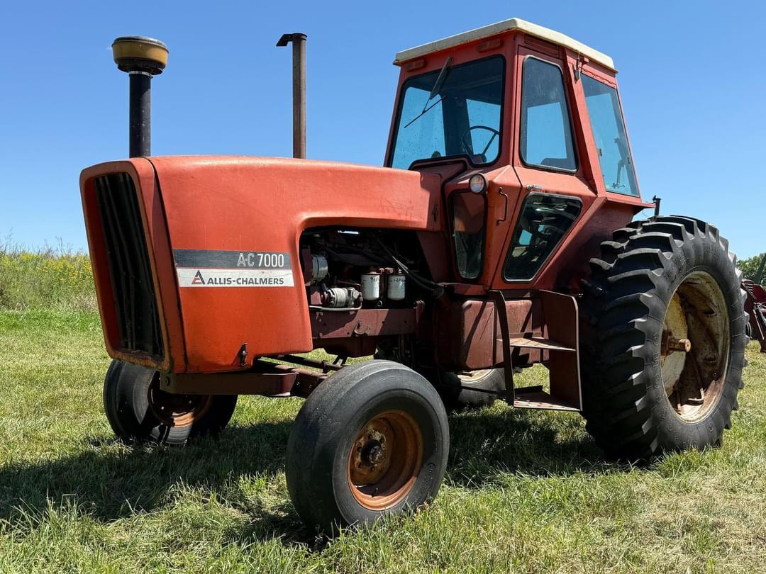 Image of Allis Chalmers 7000 Primary image