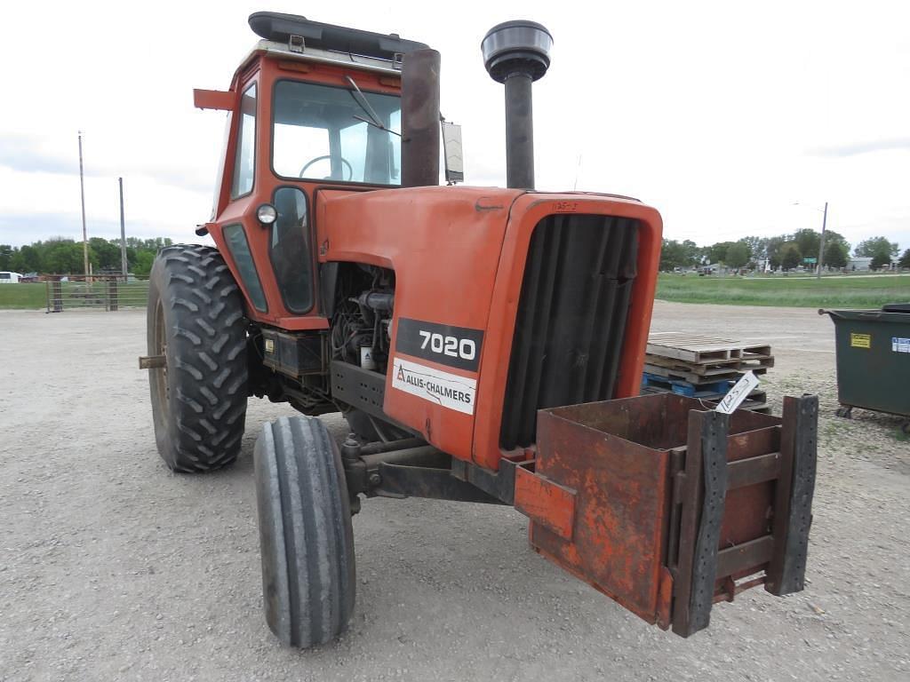 Image of Allis Chalmers 7020 Primary image