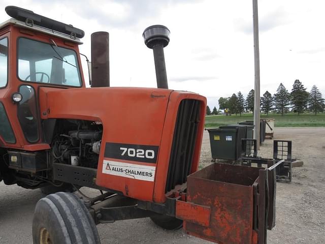 Image of Allis Chalmers 7020 equipment image 1