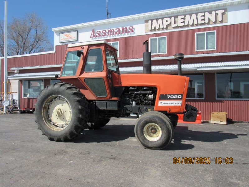 Image of Allis Chalmers 7020 Primary image