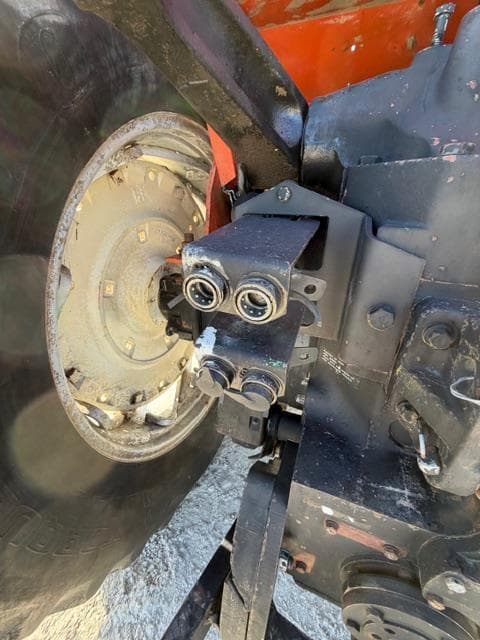 Image of Allis Chalmers 7020 equipment image 4