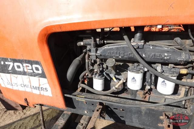 Image of Allis Chalmers 7020 equipment image 1