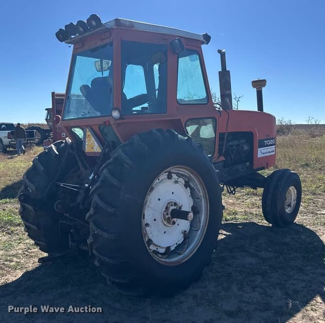 Image of Allis Chalmers 7020 equipment image 4