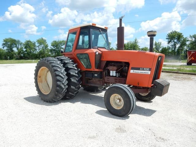 Image of Allis Chalmers 7030 equipment image 4