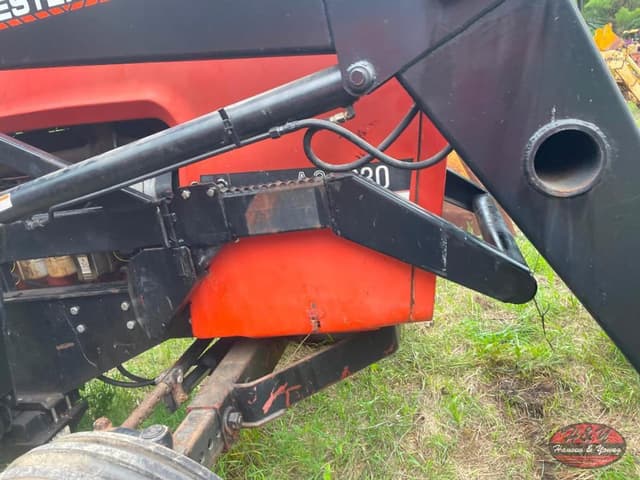 Image of Allis Chalmers 7030 equipment image 3