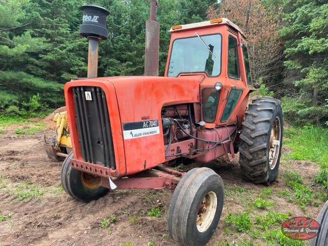 Image of Allis Chalmers 7040 equipment image 2
