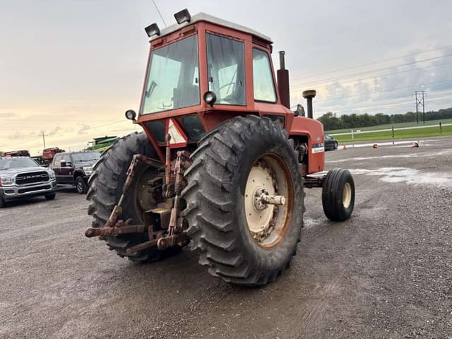 Image of Allis Chalmers 7040 equipment image 2