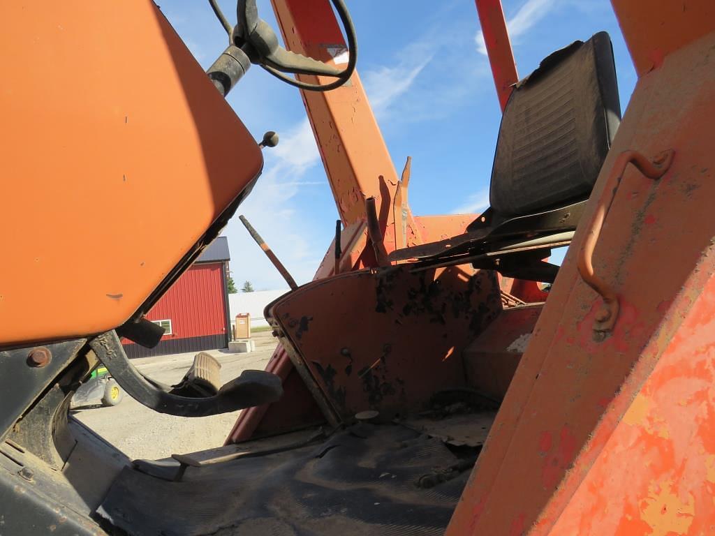 Image of Allis Chalmers 7045 Primary image