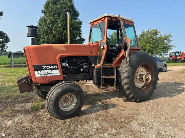 Image of Allis Chalmers 7045 equipment image 1