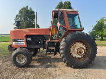 Main image Allis Chalmers 7045