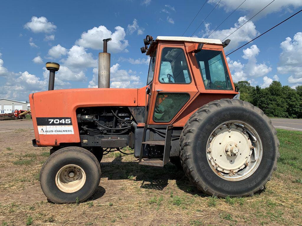 Main image Allis Chalmers 7045
