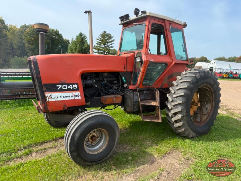 Allis Chalmers 7045 Equipment Image0