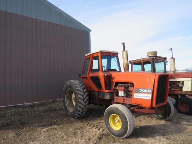Image of Allis Chalmers 7060 equipment image 2