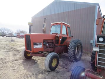 Main image Allis Chalmers 7060
