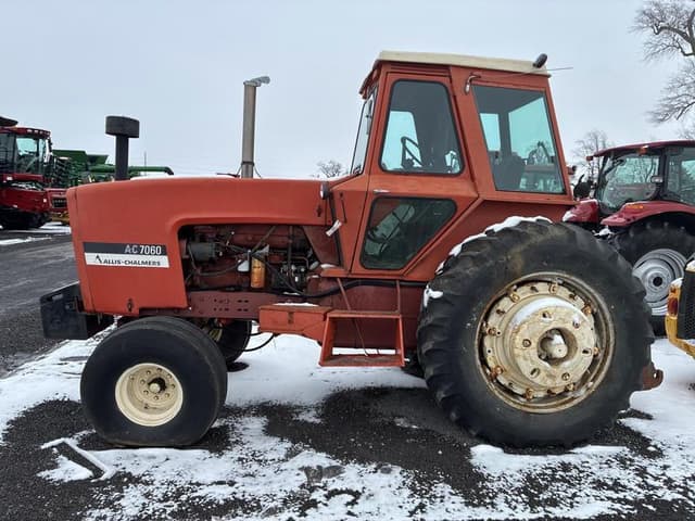 Image of Allis Chalmers 7060 equipment image 1