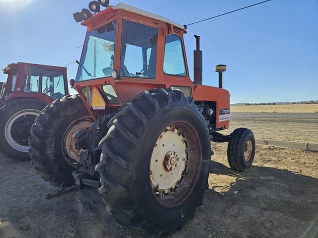 Image of Allis Chalmers 7060 equipment image 3
