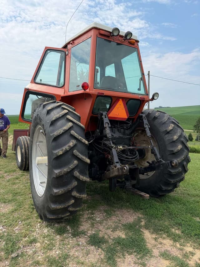 Image of Allis Chalmers 7060 equipment image 4