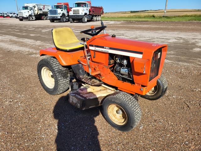Image of Allis Chalmers 712H equipment image 1