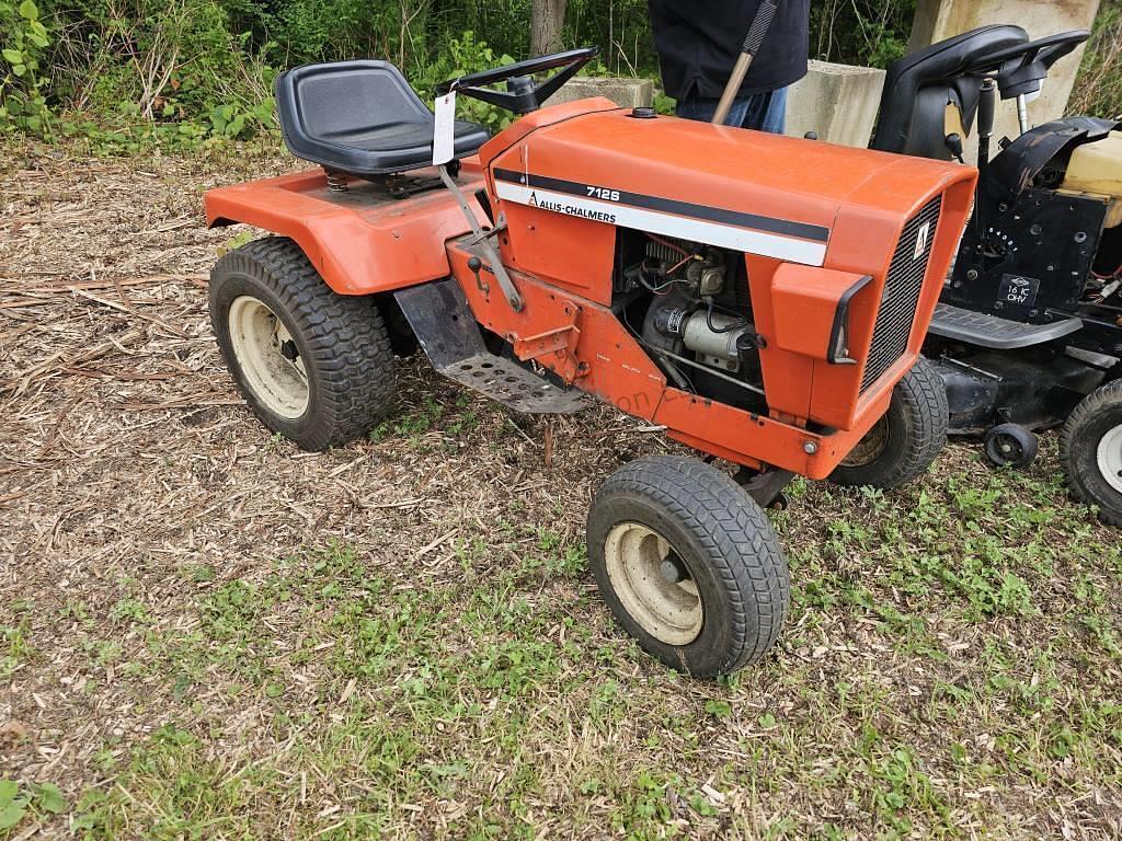 Image of Allis Chalmers 712S Primary image