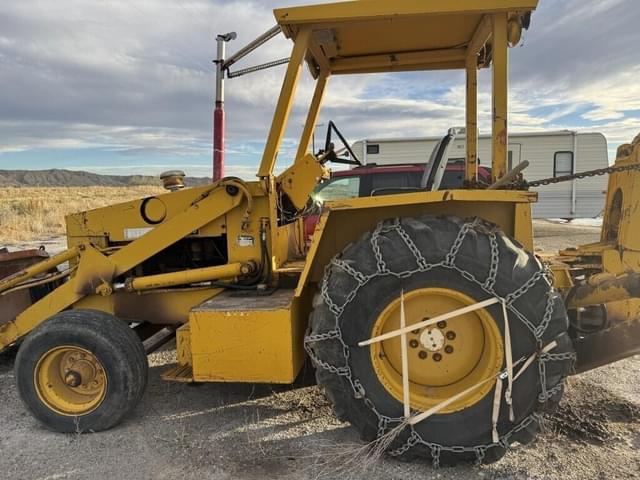 Image of Allis Chalmers 715 equipment image 3